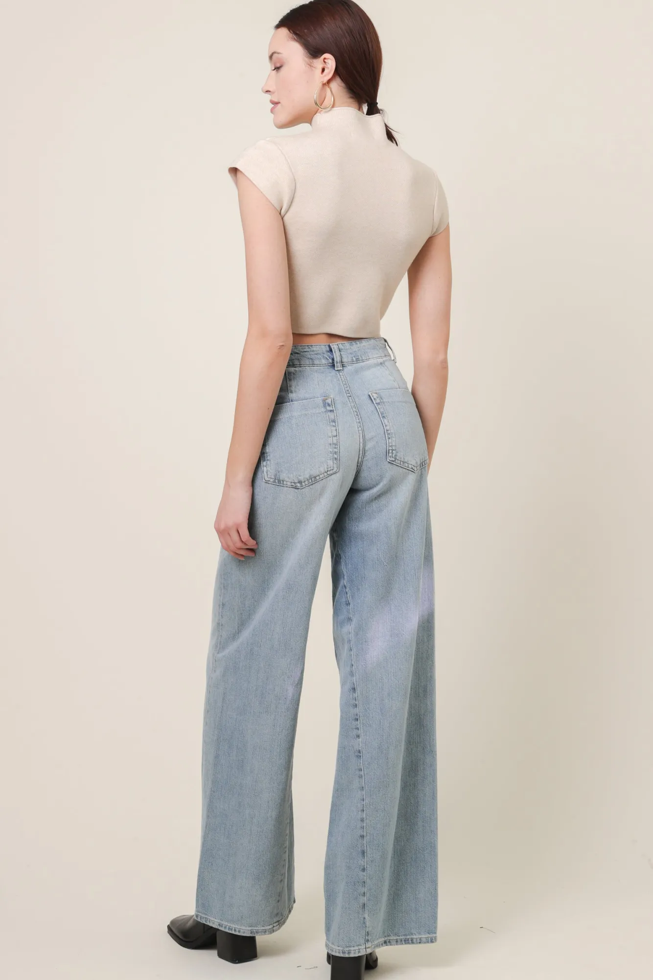 Line & Dot RUMI SHORT SLEEVE SWEATER- Tops