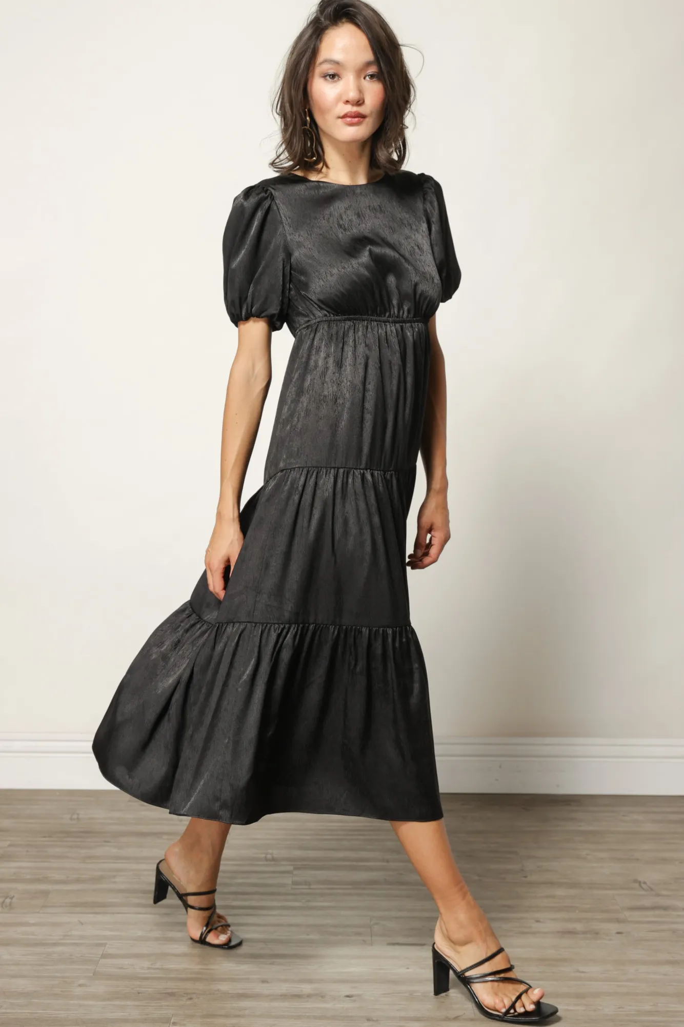 Line & Dot VALERIE MIDI DRESS- Dresses